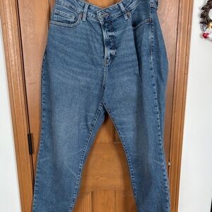 Old Navy Relaxed Fit Men's Jeans in Blue